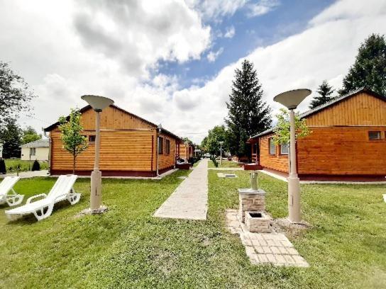 Fortuna Apartmanhazak Богач Екстер'єр фото