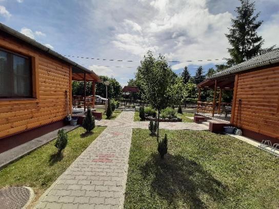 Fortuna Apartmanhazak Богач Екстер'єр фото
