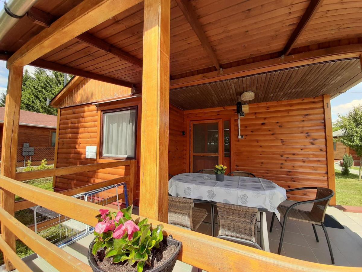 Fortuna Apartmanhazak Богач Екстер'єр фото