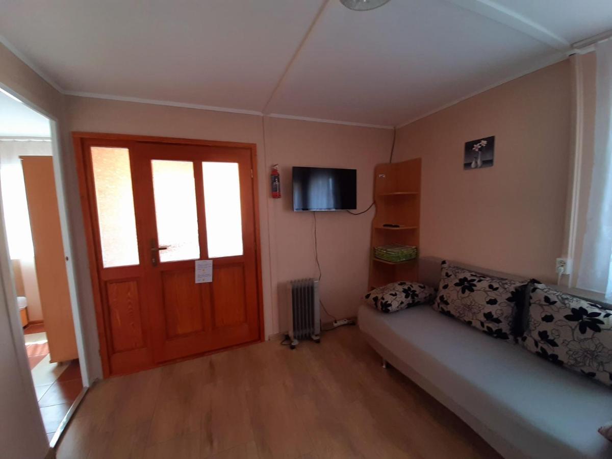Fortuna Apartmanhazak Богач Екстер'єр фото