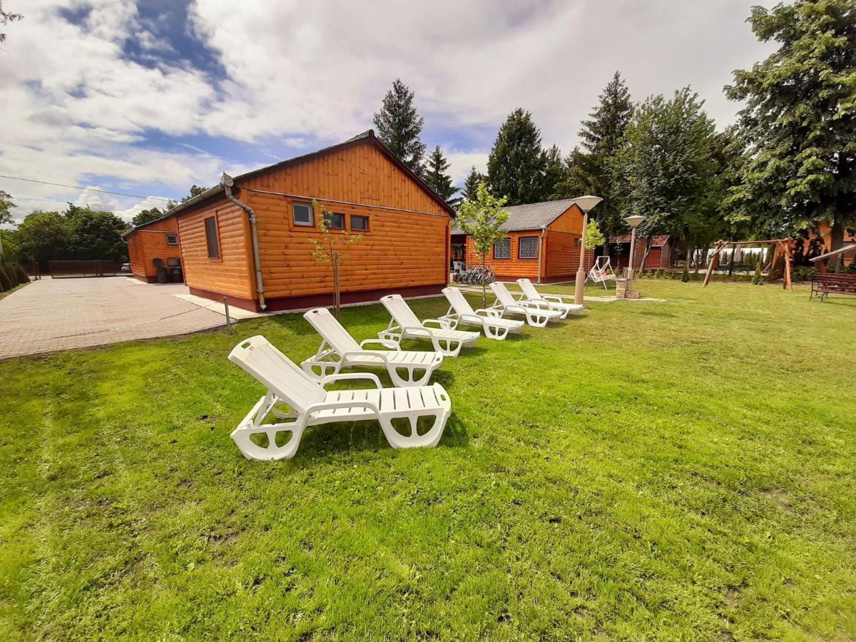 Fortuna Apartmanhazak Богач Екстер'єр фото